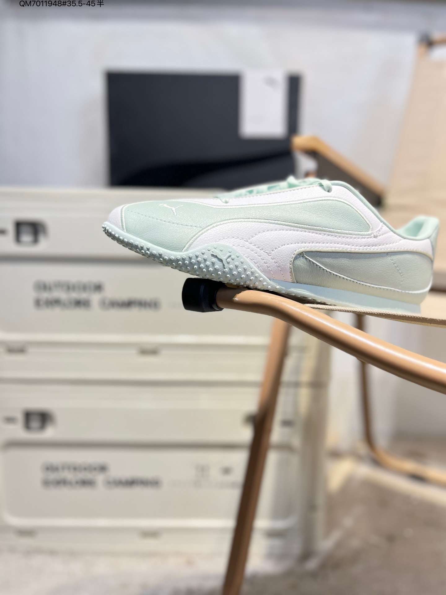 放店💰90
彪马UMA Bella V2 Leather 舒适 低帮生活休闲德训薄底鞋404043 QM7011948#35.5-45半