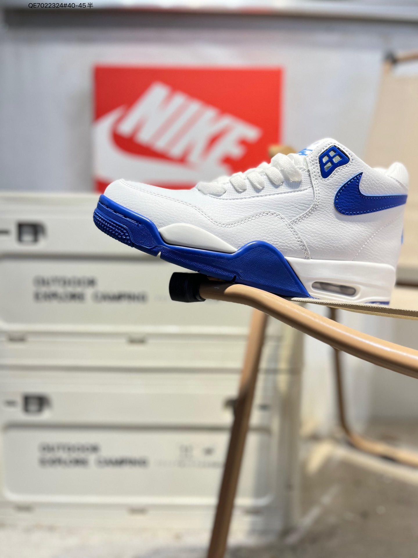 放店💰160
耐克/Nike Air Flight Legacy"White"AJ4飞行兄弟系列中帮复古休闲运动文化篮球 。采用硬质荔枝纹牛培鞋面材质，搭配轻盈Phylon泡棉中底Air 气垫❗BQ4212 QE7022324#40-45半