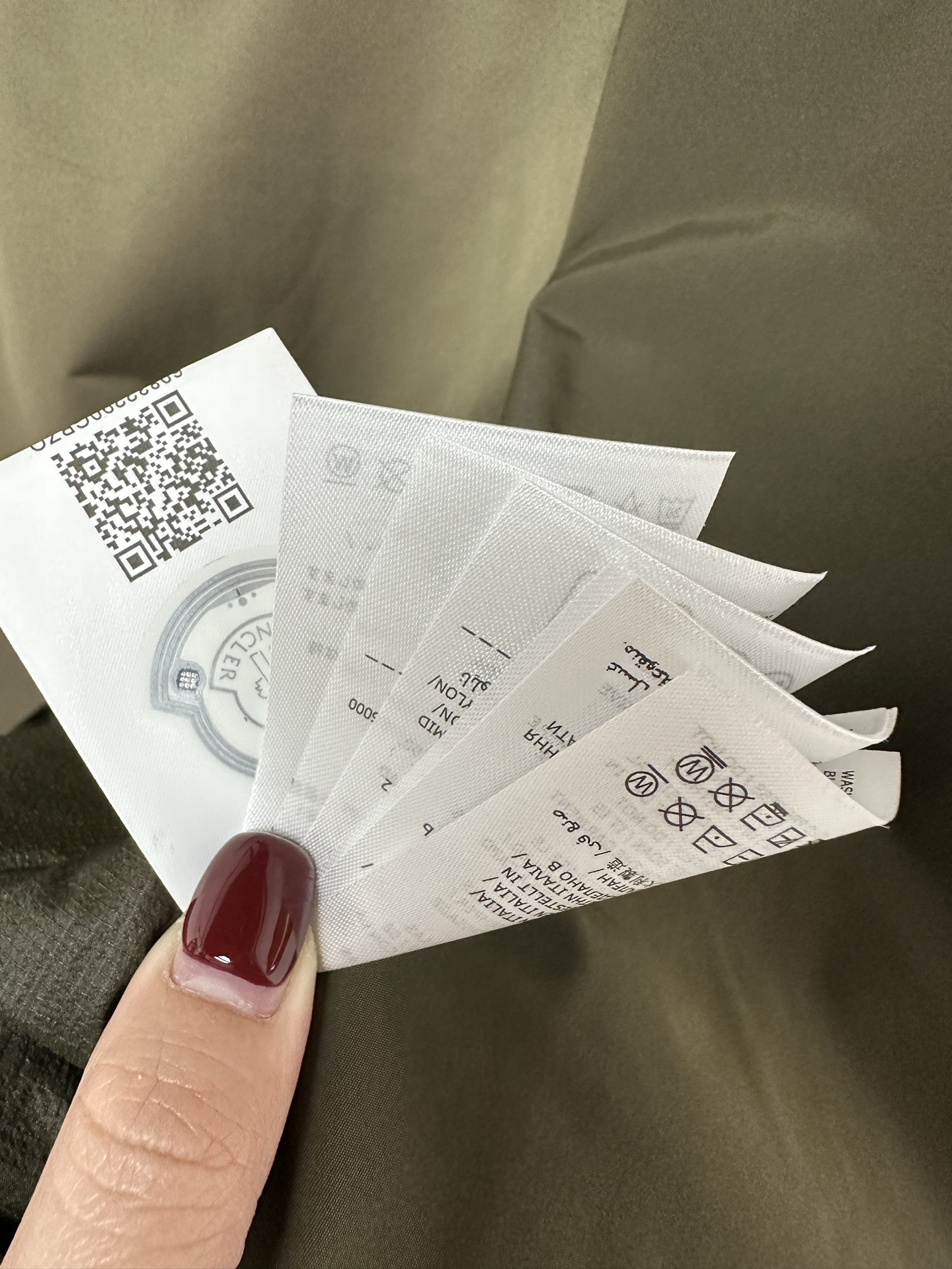  MON 25ss春夏新款外套原版11定制五金配件全进口原版设计， 高品质，低调奢华 ，连帽夹克风衣，时