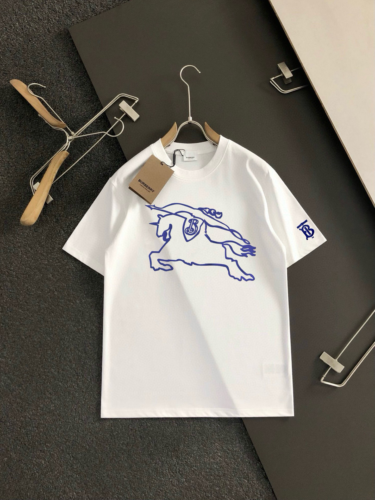  BBR 2025春夏新款首发专柜最新款短袖圆领T恤 高端订制 设计前卫时尚！品牌logo重工艺设计 高