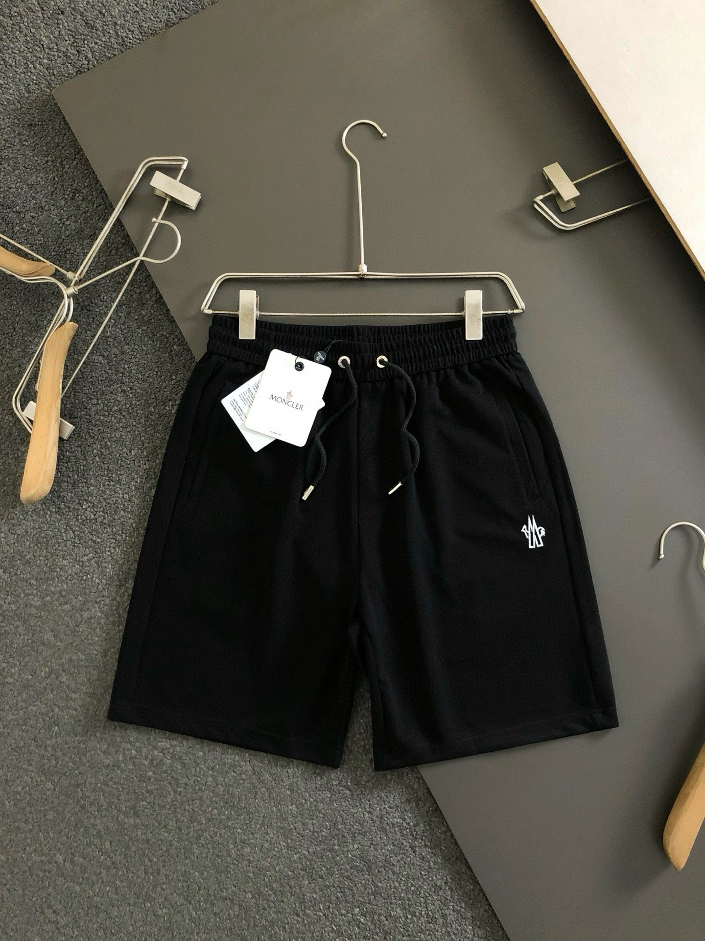 Special Price: $264, Sizes Black M to XXL. Mail Payment, Not Cancellation. - 图片 3