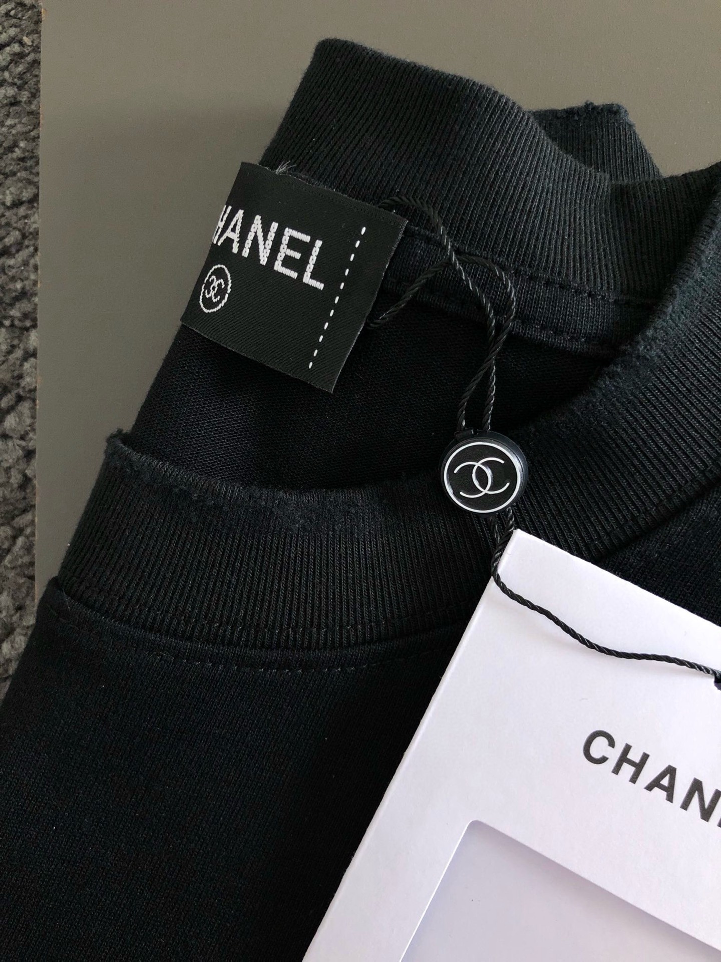  Chan 25SS最新最顶级手绘款前后幅呼应质感短袖，专柜款短袖，顶级纯棉品质专柜原单短袖，顶级制作工