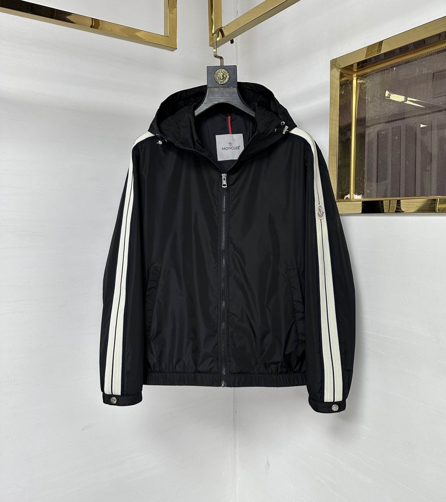 Moncler Jacket 08017