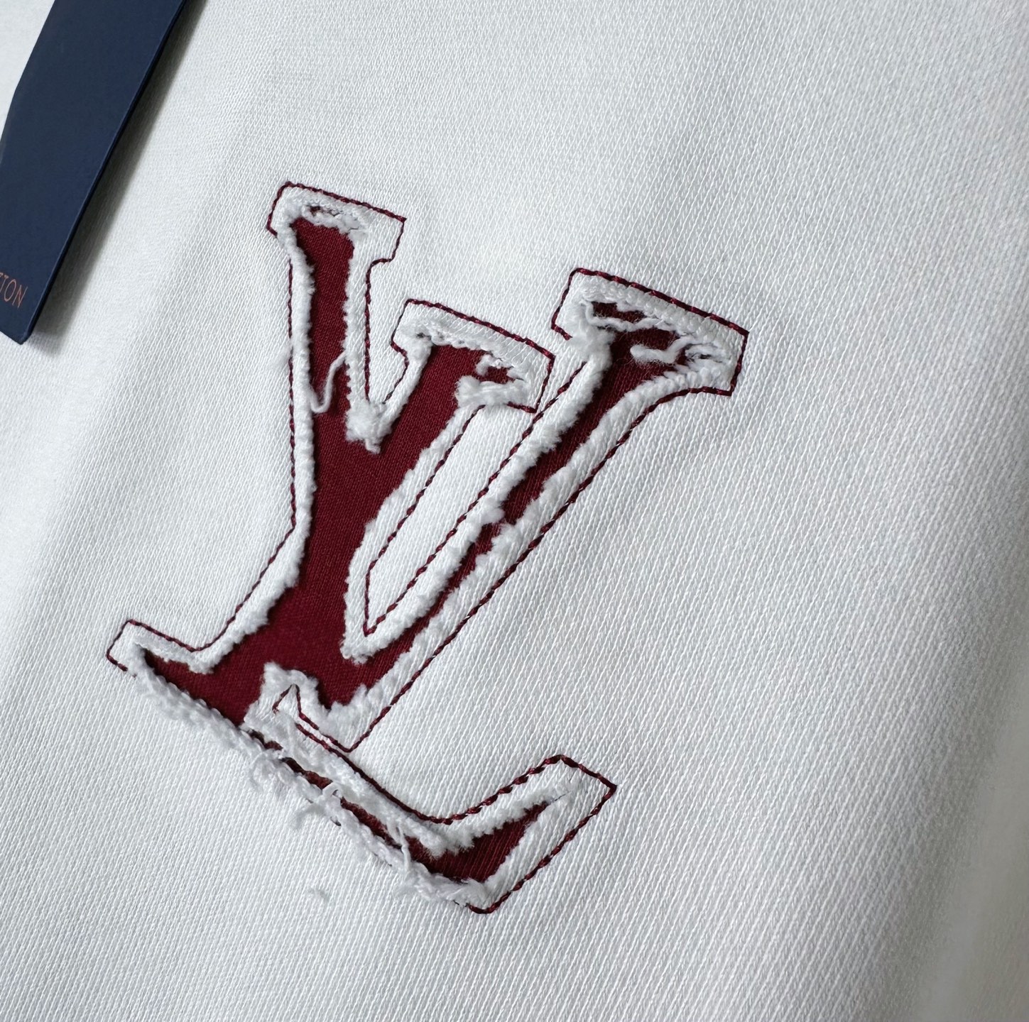 GUC 2025Ss秋冬新款卫衣，精美工艺圆领款，特制纯棉400克面料升级水洗大毛圈、柔软贴身科技面料，