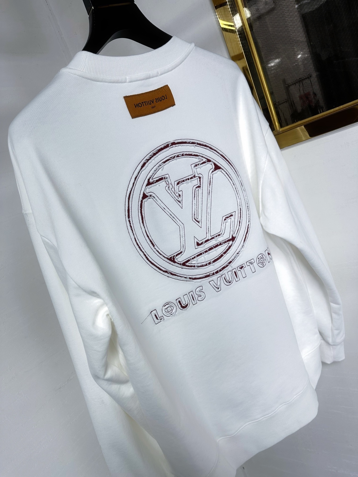 GUC 2025Ss秋冬新款卫衣，精美工艺圆领款，特制纯棉400克面料升级水洗大毛圈、柔软贴身科技面料，