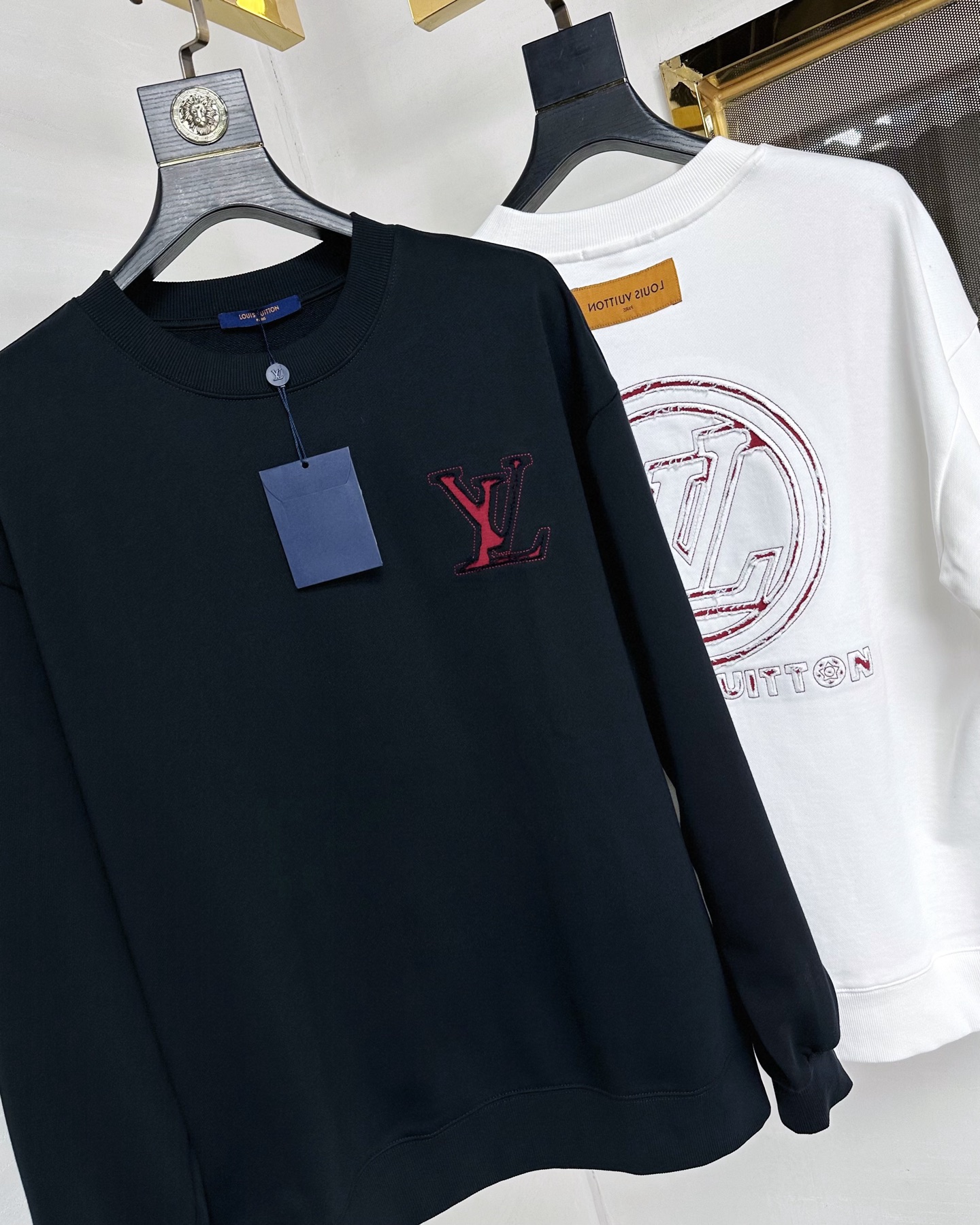 GUC 2025Ss秋冬新款卫衣，精美工艺圆领款，特制纯棉400克面料升级水洗大毛圈、柔软贴身科技面料，