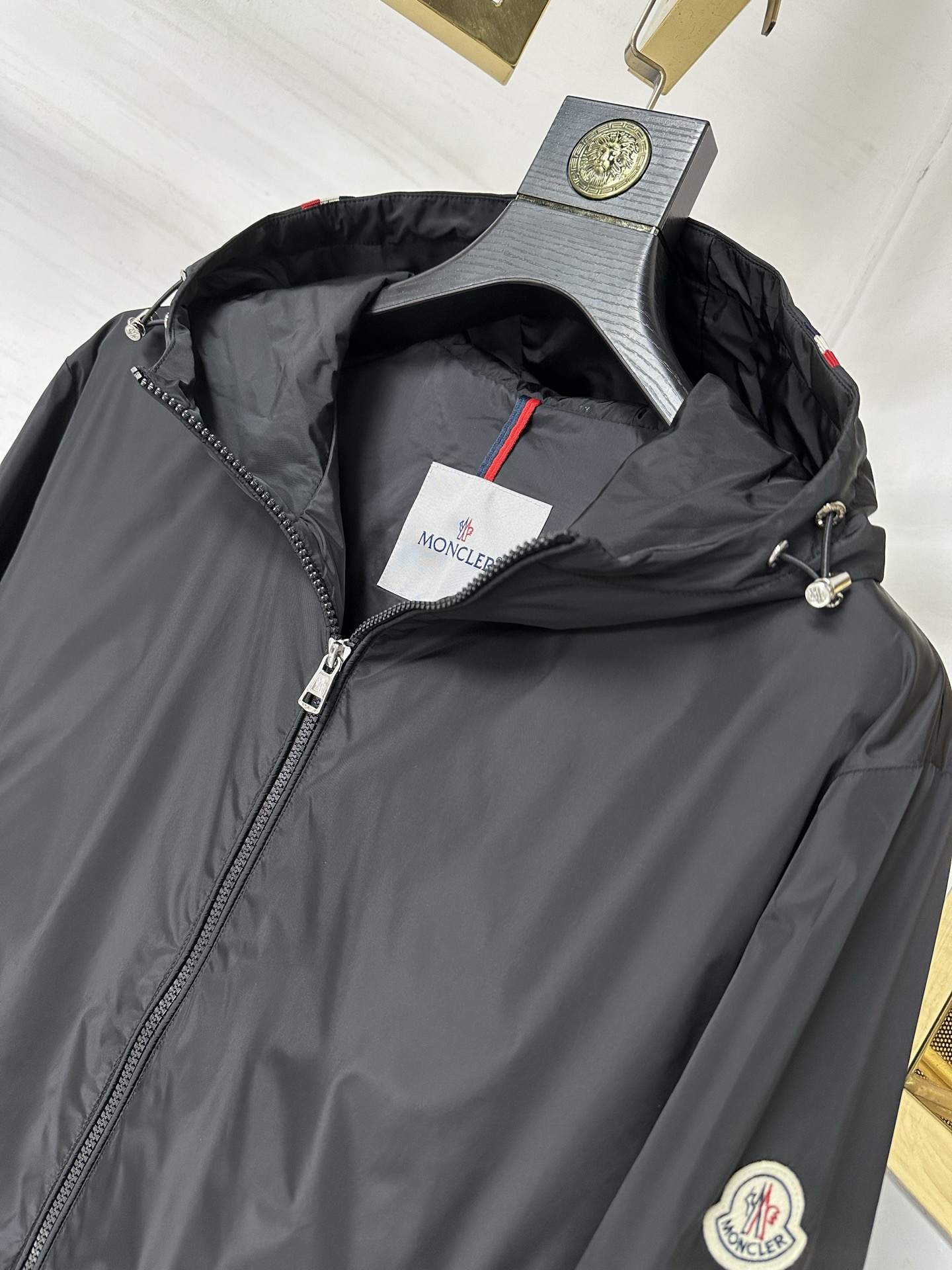 MON 2025秋冬新款🆕夹克 原版1:1订制五金配件全进口原版定制 欢迎专柜对比 超柔软 超级重工 面