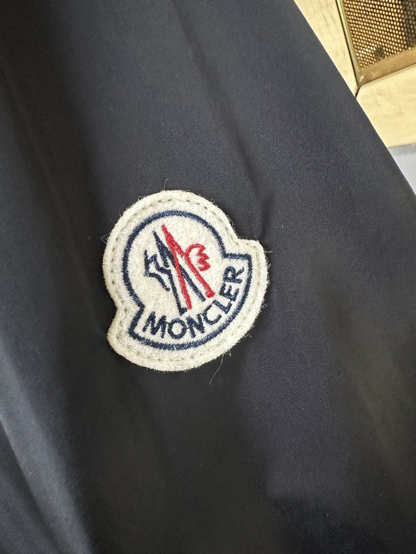 MON 2025秋冬新款🆕夹克 原版1:1订制五金配件全进口原版定制 欢迎专柜对比 超柔软 超级重工 面