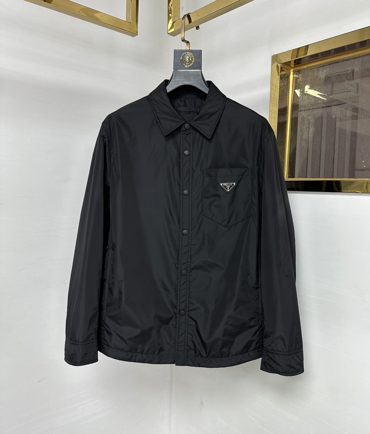 PRDA 2025秋冬新款🆕夹克 原版1:1订制五金配件全进口原版定制 欢迎专柜对比 超柔软 超级重工 