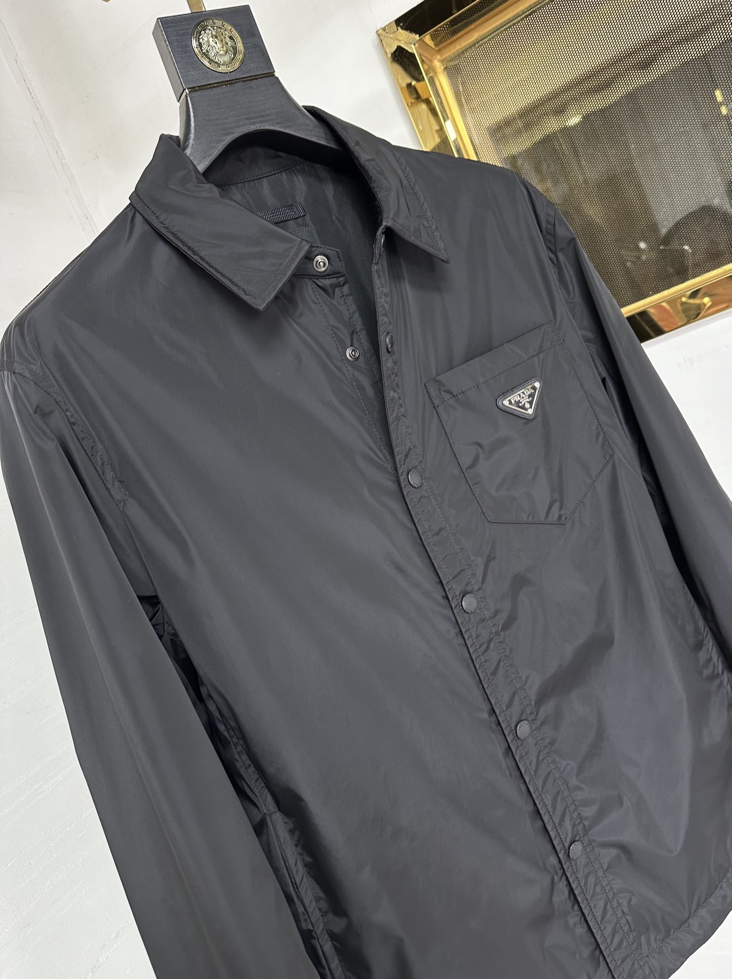 PRDA 2025秋冬新款🆕夹克 原版1:1订制五金配件全进口原版定制 欢迎专柜对比 超柔软 超级重工 