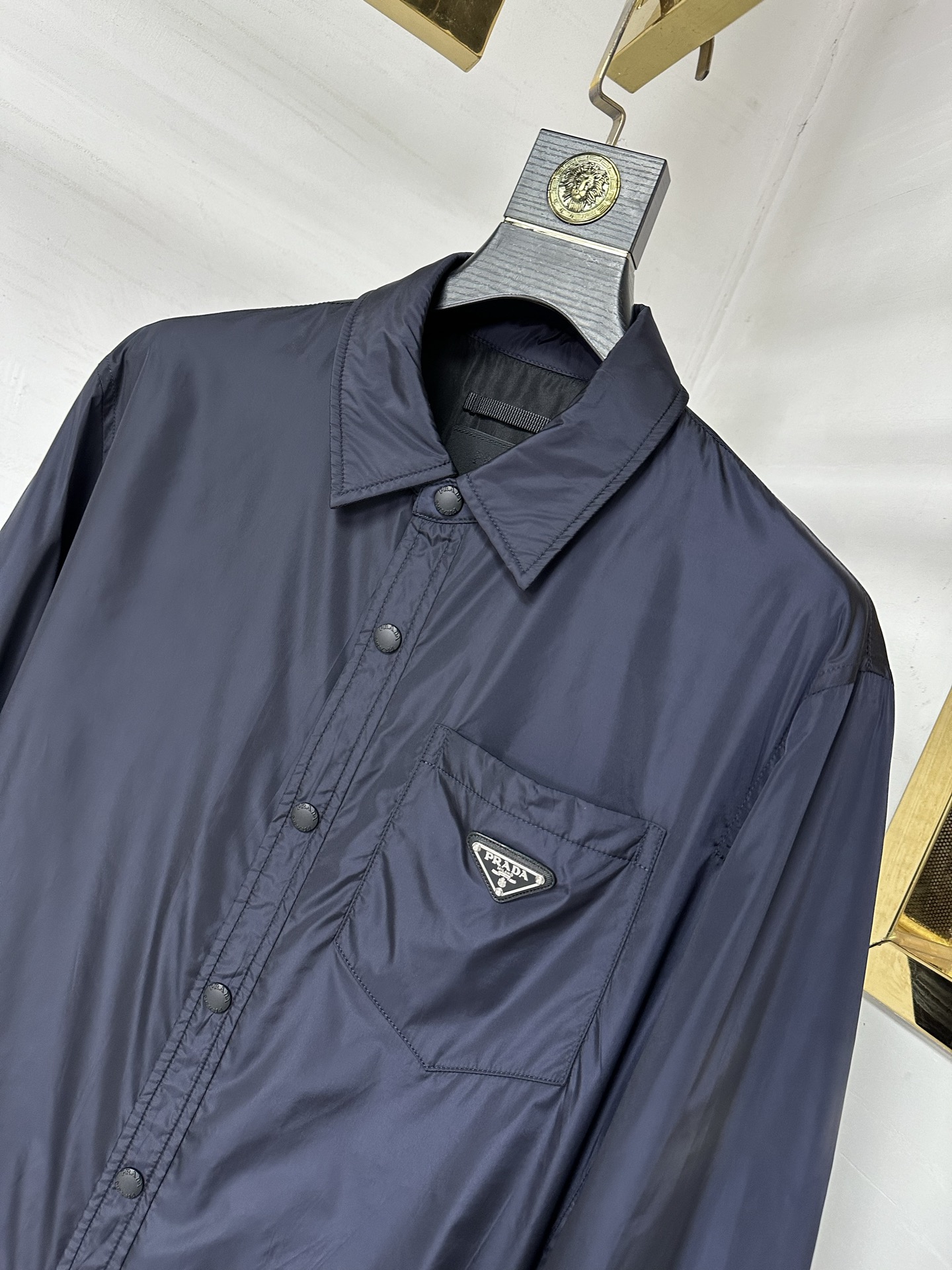 PRAD 2025秋冬新款🆕夹克 原版1:1订制五金配件全进口原版定制 欢迎专柜对比 超柔软 超级重工 
