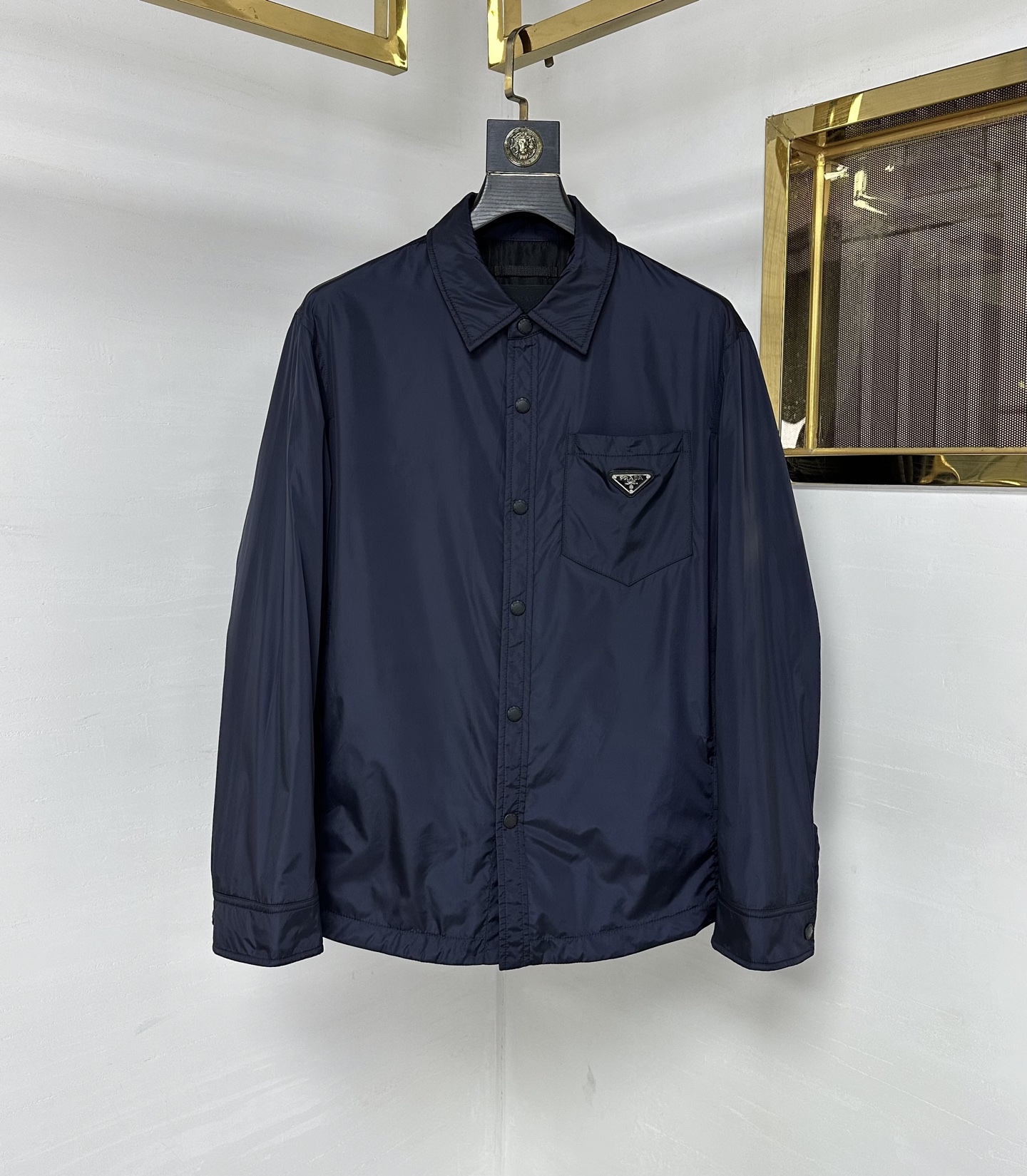 PRAD 2025秋冬新款🆕夹克 原版1:1订制五金配件全进口原版定制 欢迎专柜对比 超柔软 超级重工 