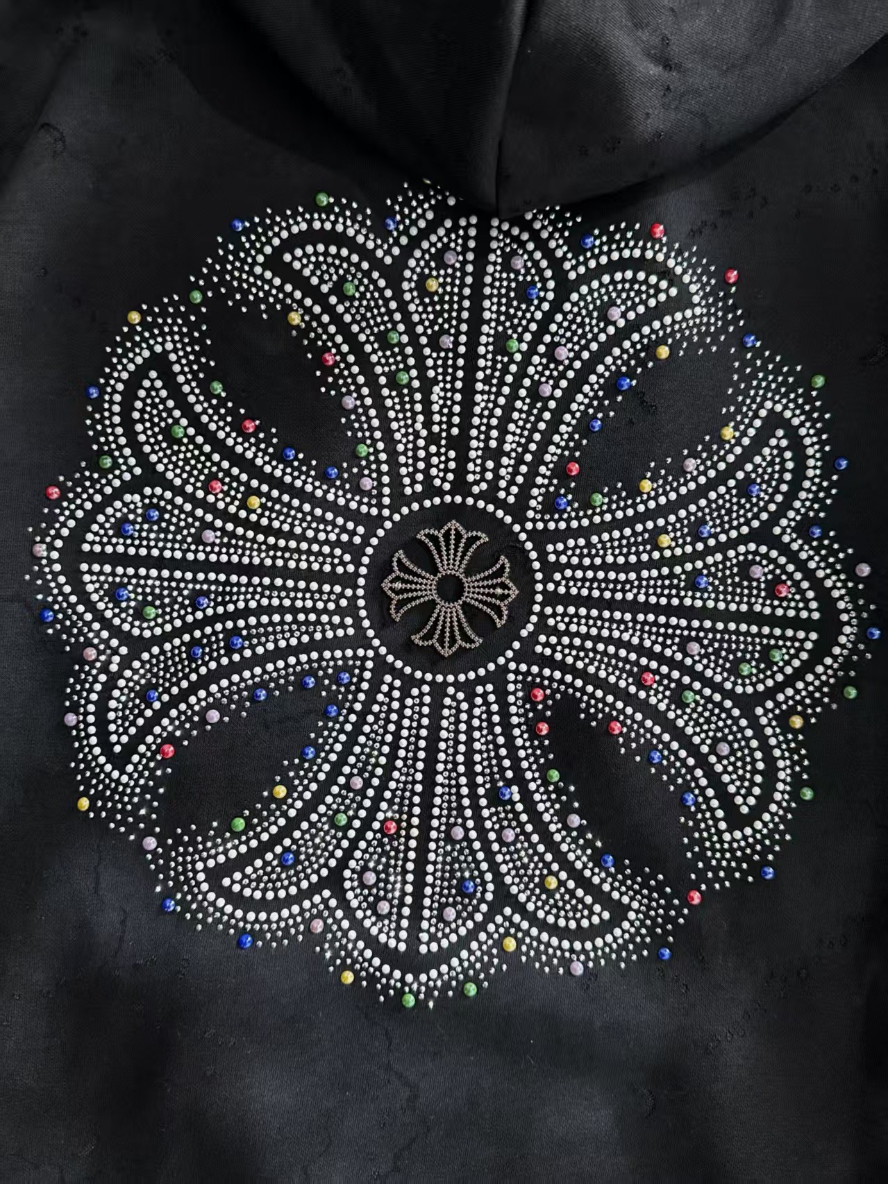 CH 25秋冬潮牌连帽卫衣，精致工艺专柜面料，顶级元素融合打造，3标齐全，潮男时尚，无论是上身舒适度还是