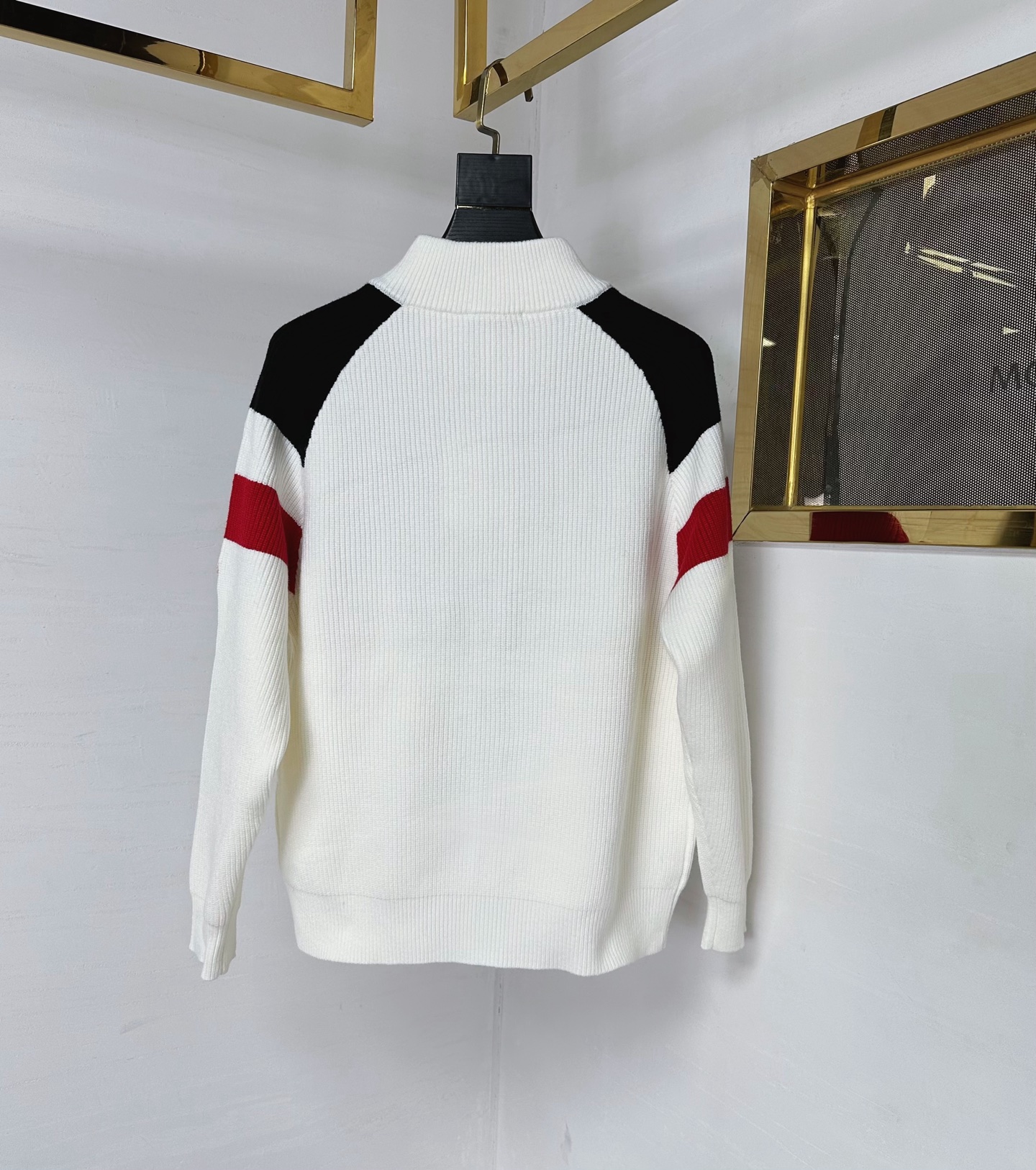 MON 2025Ss秋冬新款男女同款高克重针织开衫，配色标识条纹工艺设计！钩织标识条纹修饰，设计经典配色