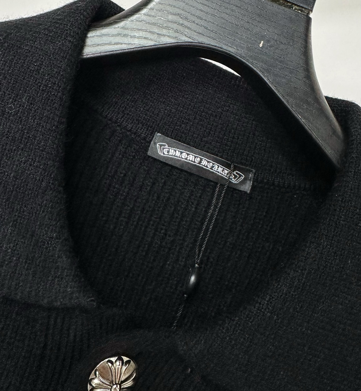 CH 2025Ss秋冬新款男女同款高克重针织开衫，配色标识条纹工艺设计！钩织标识条纹修饰，设计经典配色钩