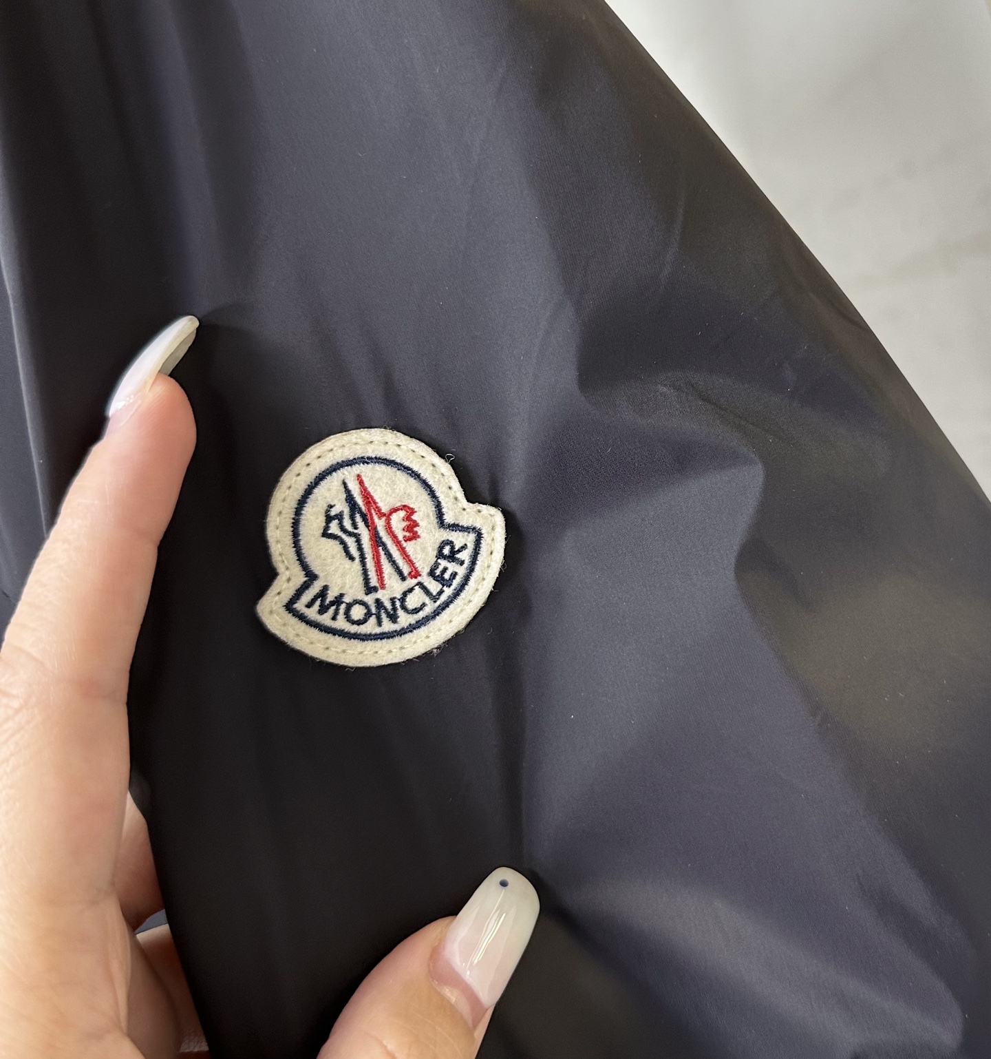 MON 2025秋冬新款🆕薄棉夹克 原版1:1订制五金配件全进口原版定制 欢迎专柜对比 超柔软 超级重工