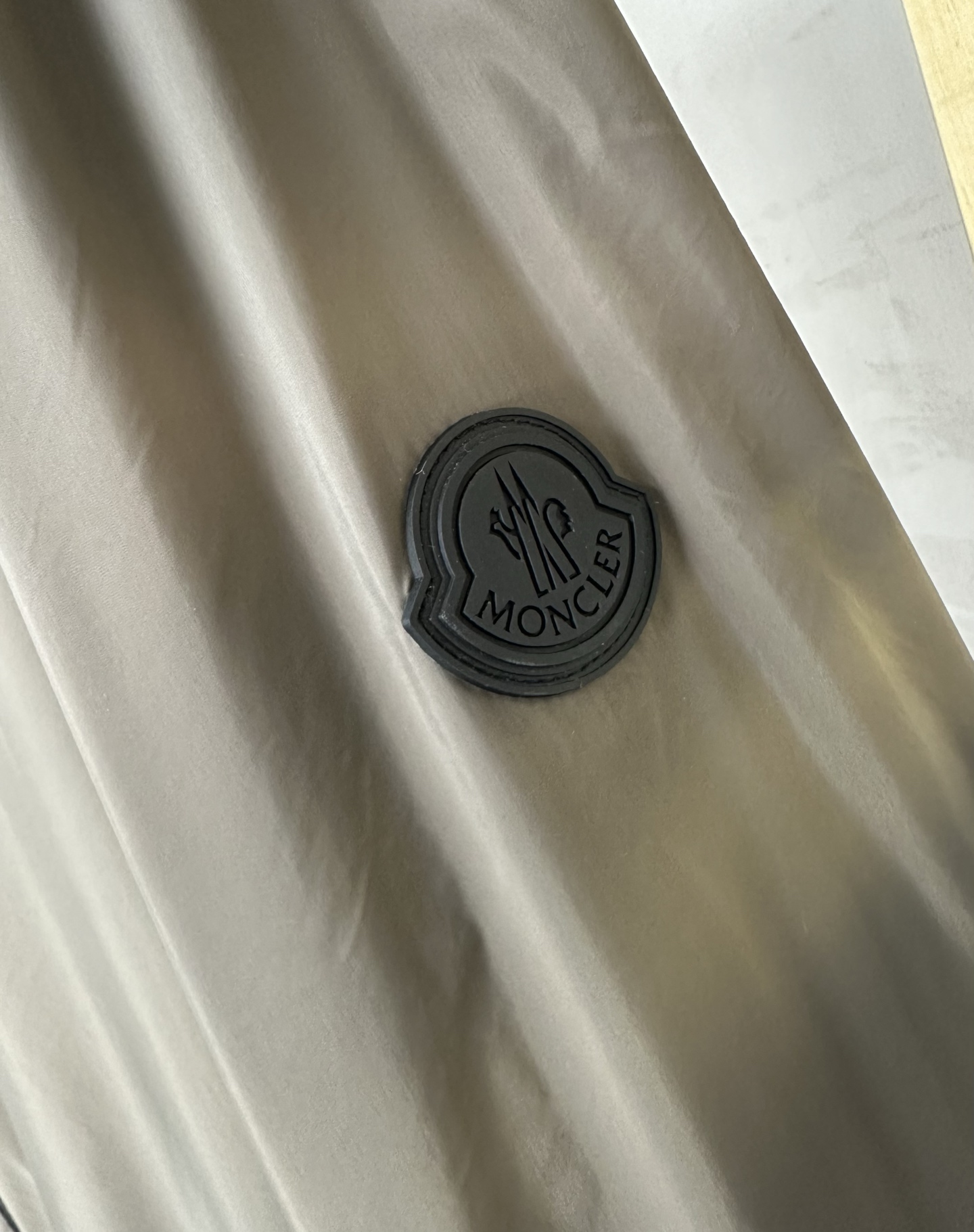 MON 2025秋冬新款🆕薄棉夹克 原版1:1订制五金配件全进口原版定制 欢迎专柜对比 超柔软 超级重工