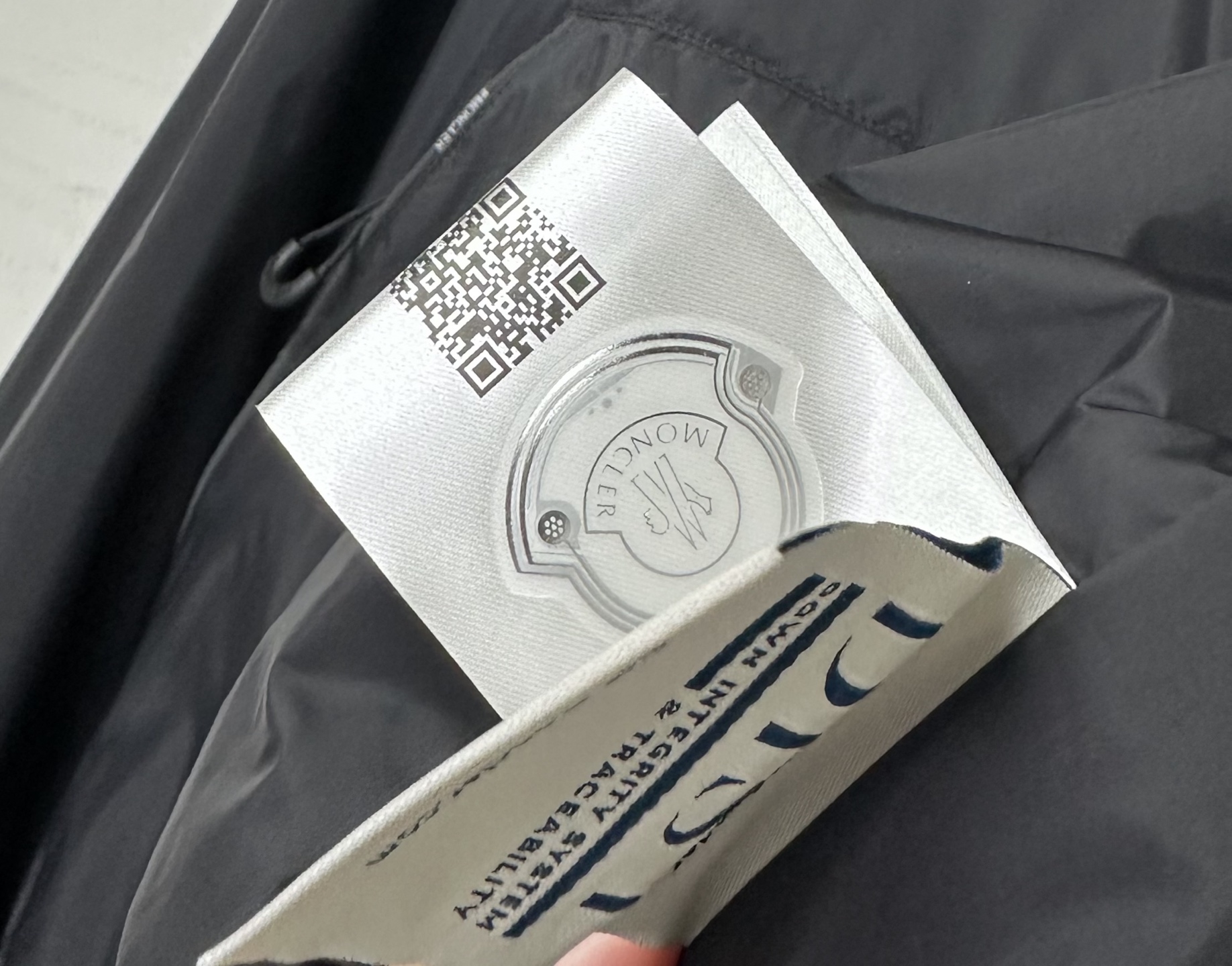 MON 2025秋冬新款🆕薄棉夹克 原版1:1订制五金配件全进口原版定制 欢迎专柜对比 超柔软 超级重工