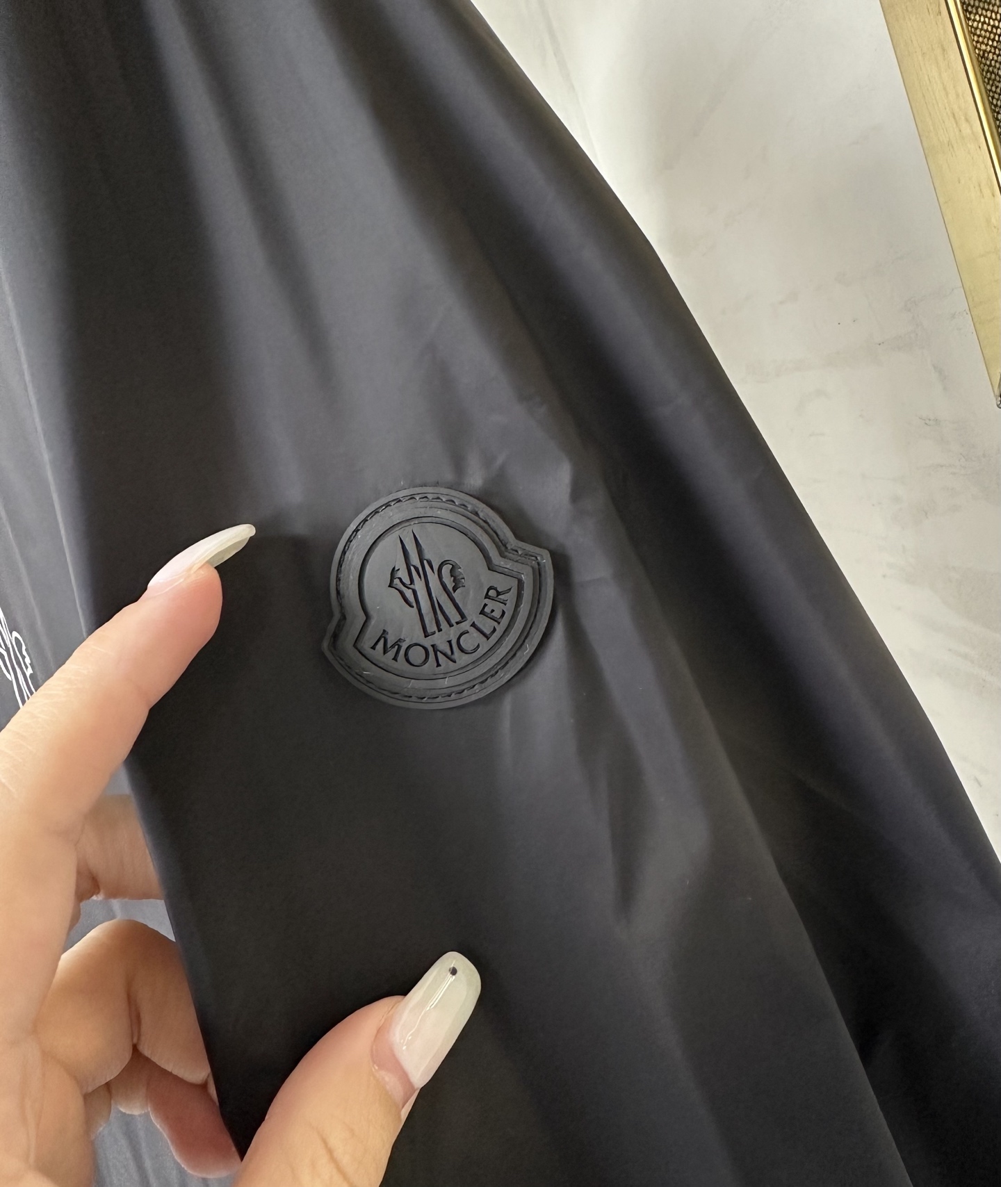 MON 2025秋冬新款🆕薄棉夹克 原版1:1订制五金配件全进口原版定制 欢迎专柜对比 超柔软 超级重工