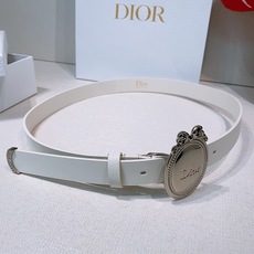 - Look Book Christian Dior 2026椭圆型蝴蝶结腰带 古董感好强!重新诠释Di - Look Book Christian Dior 2026椭圆型蝴蝶结腰带 古董感好强!重新诠释Di