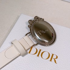 - Look Book Christian Dior 2026椭圆型蝴蝶结腰带 古董感好强!重新诠释Di - Look Book Christian Dior 2026椭圆型蝴蝶结腰带 古董感好强!重新诠释Di