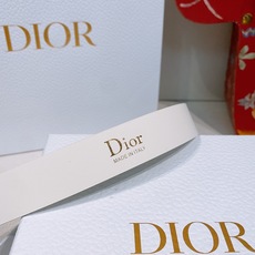 - Look Book Christian Dior 2026椭圆型蝴蝶结腰带 古董感好强!重新诠释Di - Look Book Christian Dior 2026椭圆型蝴蝶结腰带 古董感好强!重新诠释Di