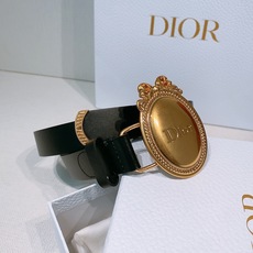 - Look Book Christian Dior 2026椭圆型蝴蝶结腰带 古董感好强!重新诠释Di - Look Book Christian Dior 2026椭圆型蝴蝶结腰带 古董感好强!重新诠释Di