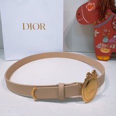 - Look Book Christian Dior 2026椭圆型蝴蝶结腰带 古董感好强!重新诠释Di - Look Book Christian Dior 2026椭圆型蝴蝶结腰带 古董感好强!重新诠释Di