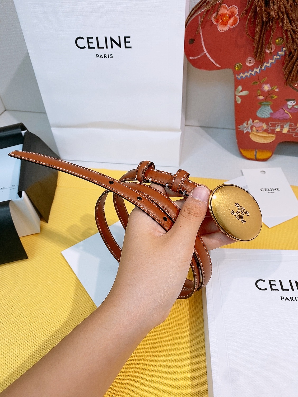 -凯旋门✨ MAISON 13mm皮带 MAISON 13毫米皮带,TAURILLON皮革,牛皮革衬里,银色饰面,宽度: -凯旋门✨ MAISON 13mm皮带 MAISON 13毫米皮带,TAURILLON皮革,牛皮革衬里,银色饰面,宽度: