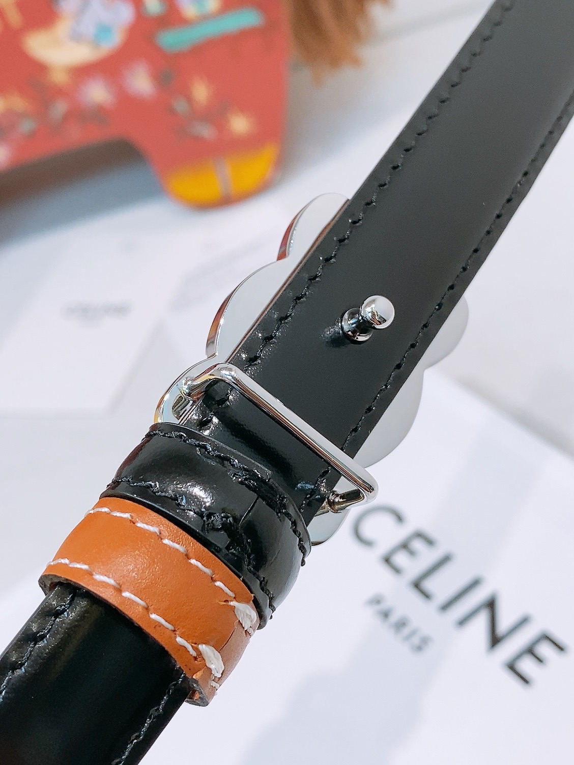 Celine双面窄版腰带 （1.8cm) 凯旋门