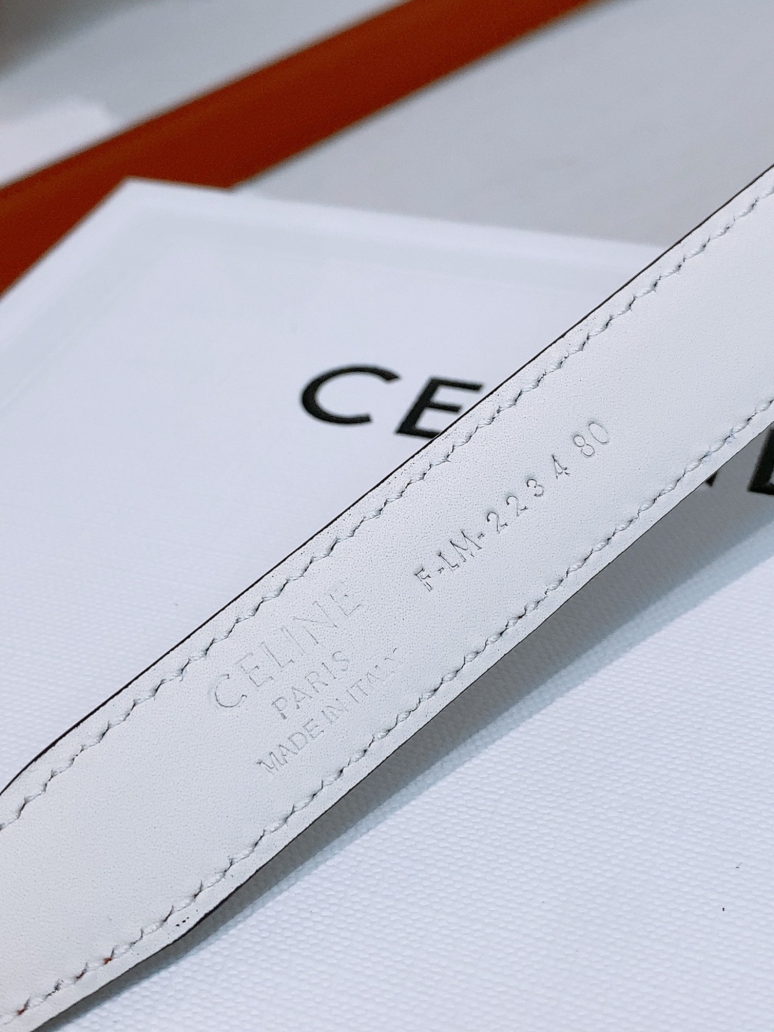 Celine双面窄版腰带 （1.8cm) 凯旋门