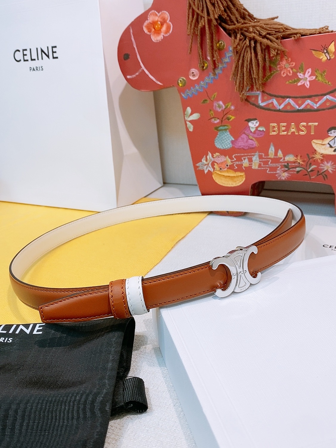Celine双面窄版腰带 （1.8cm) 凯旋门
