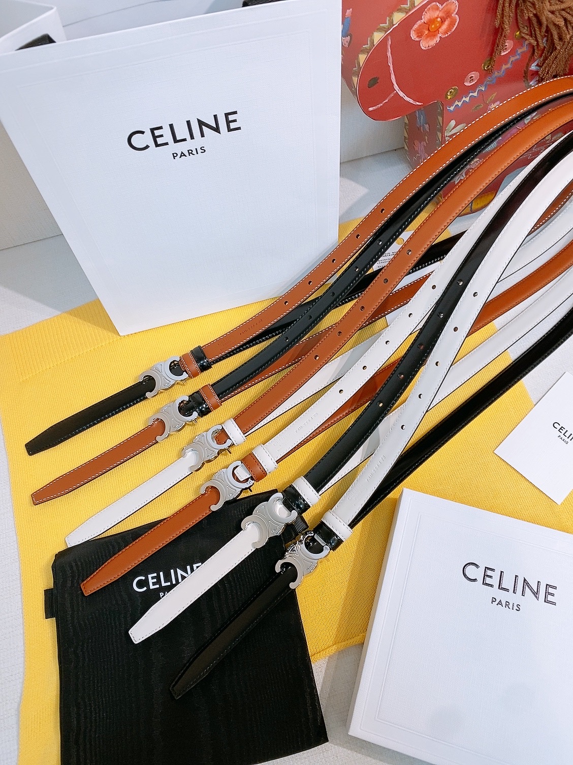Celine双面窄版腰带 （1.8cm) 凯旋门