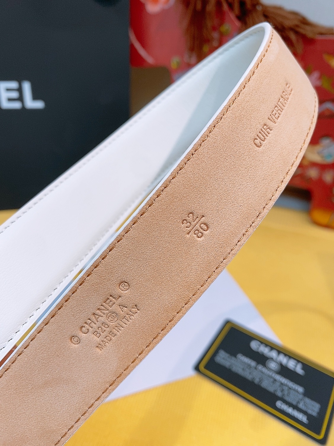 纯白皮 香家✨ Leather belt 30mm 皮质腰带 简约方形金属扣头,搭配光滑小牛皮腰带,品牌标志性通勤配饰, 纯白皮 香家✨ Leather belt 30mm 皮质腰带 简约方形金属扣头,搭配光滑小牛皮腰带,品牌标志性通勤配饰,
