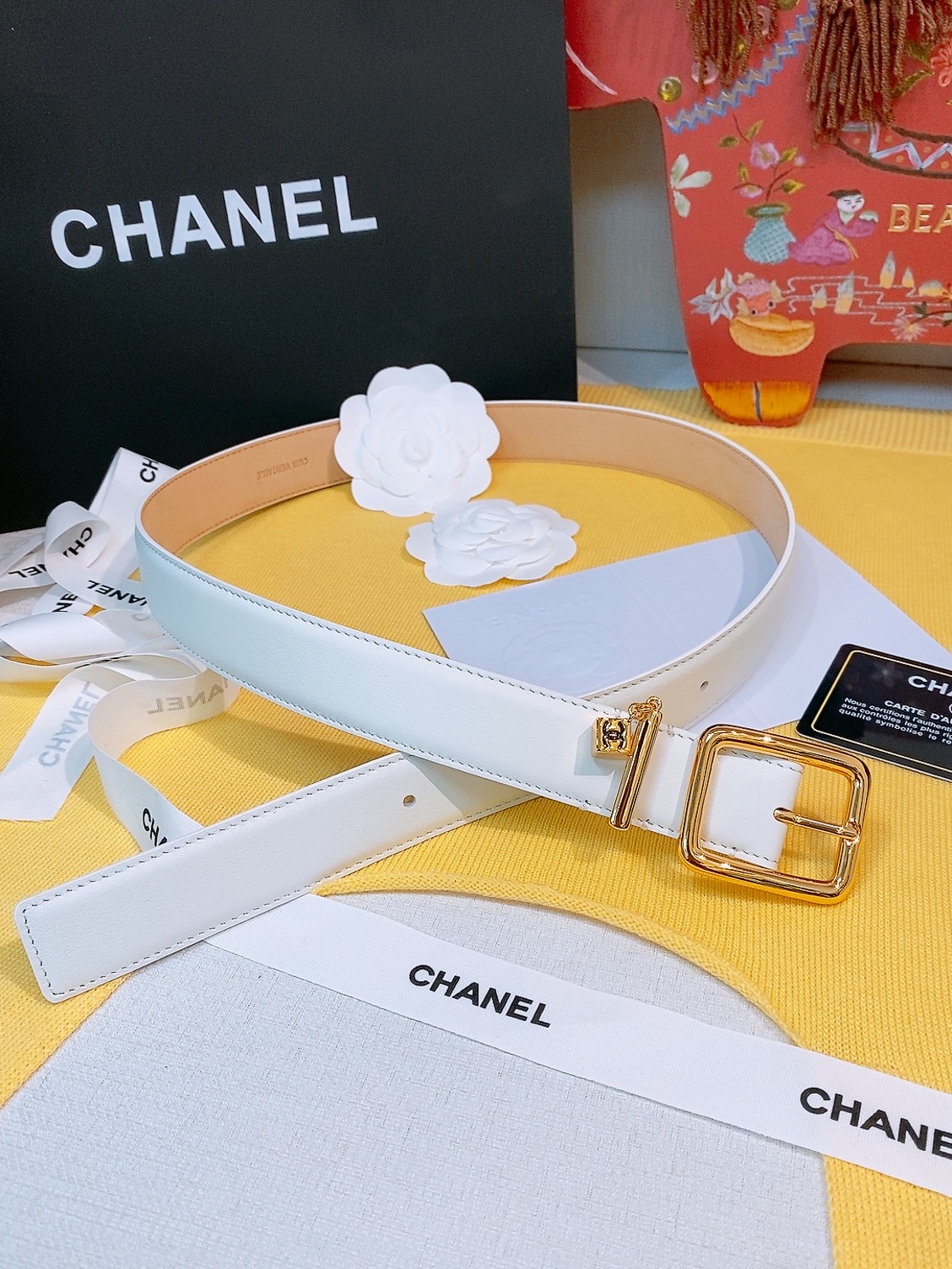 纯白皮 香家✨ Leather belt 30mm 皮质腰带 简约方形金属扣头,搭配光滑小牛皮腰带,品牌标志性通勤配饰, 纯白皮 香家✨ Leather belt 30mm 皮质腰带 简约方形金属扣头,搭配光滑小牛皮腰带,品牌标志性通勤配饰,
