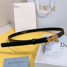 -迪家新款蝴蝶结🎀复古腰带 Dior这款Montaigne Treasure腰带是2026秋季成衣系列全新单品,彰显生动 -迪家新款蝴蝶结🎀复古腰带 Dior这款Montaigne Treasure腰带是2026秋季成衣系列全新单品,彰显生动