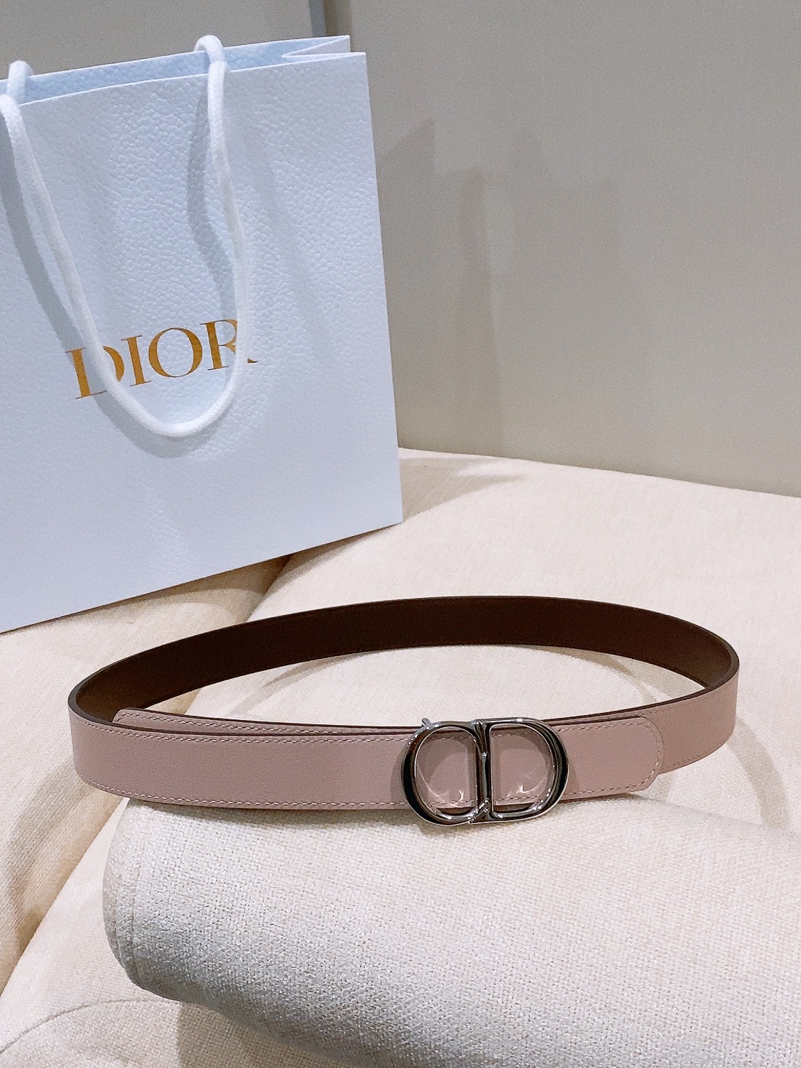 -迪家✨ Montaigne Belt 25mm 进口小牛皮腰带(经典亮面CD搭扣款) 甄选小牛皮打造,侧边手工编织工艺 -迪家✨ Montaigne Belt 25mm 进口小牛皮腰带(经典亮面CD搭扣款) 甄选小牛皮打造,侧边手工编织工艺