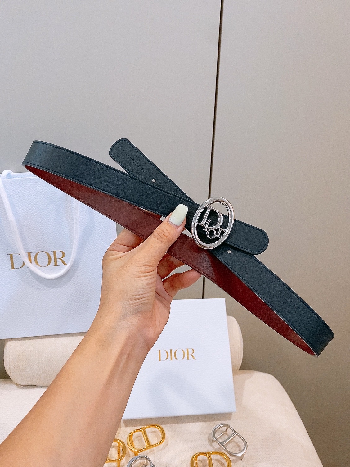 -迪家✨ Montaigne Belt 25mm 进口小牛皮腰带(经典亮面CD搭扣款) 甄选小牛皮打造,侧边手工编织工艺 -迪家✨ Montaigne Belt 25mm 进口小牛皮腰带(经典亮面CD搭扣款) 甄选小牛皮打造,侧边手工编织工艺