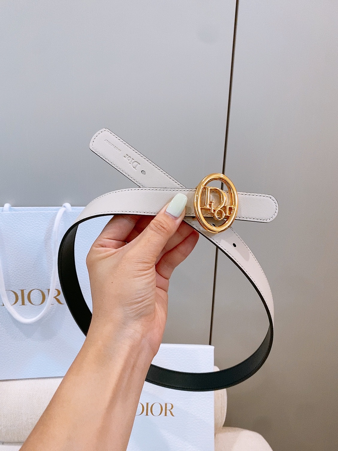 -迪家✨ Montaigne Belt 25mm 进口小牛皮腰带(经典亮面CD搭扣款) 甄选小牛皮打造,侧边手工编织工艺 -迪家✨ Montaigne Belt 25mm 进口小牛皮腰带(经典亮面CD搭扣款) 甄选小牛皮打造,侧边手工编织工艺