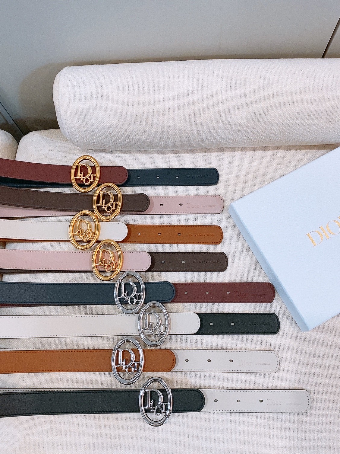 -迪家✨ Montaigne Belt 25mm 进口小牛皮腰带(经典亮面CD搭扣款) 甄选小牛皮打造,侧边手工编织工艺 -迪家✨ Montaigne Belt 25mm 进口小牛皮腰带(经典亮面CD搭扣款) 甄选小牛皮打造,侧边手工编织工艺