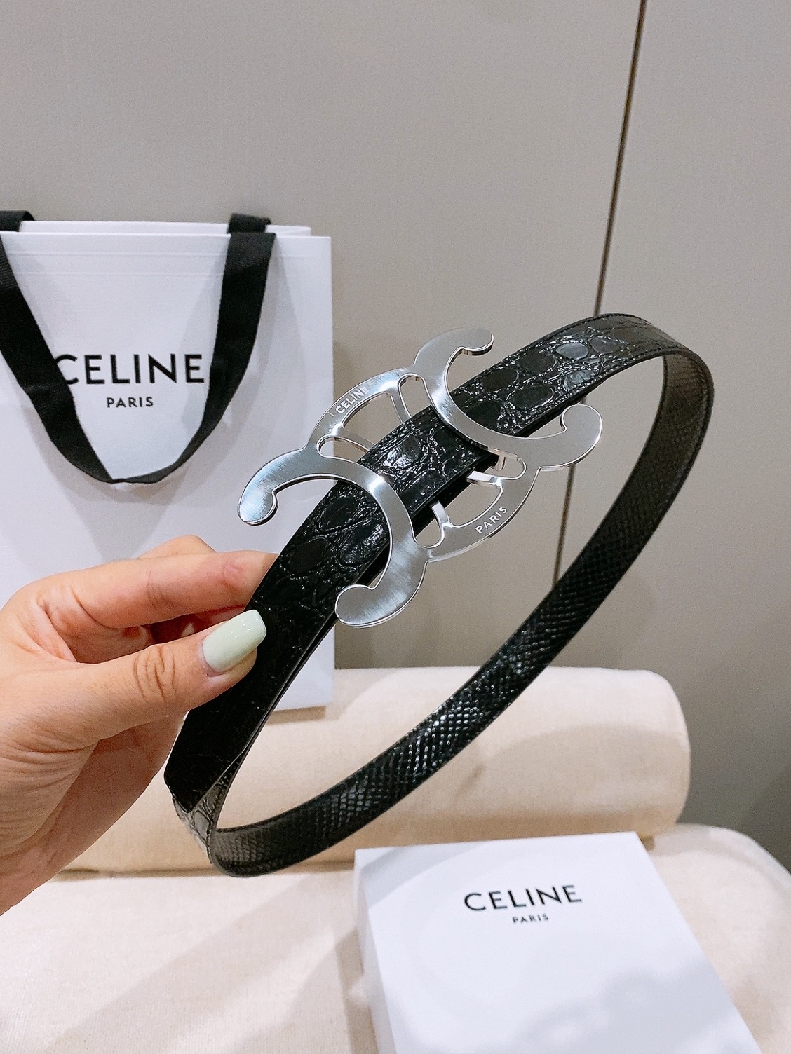 -Celine 中号25毫米 TRIOMPHE CORE BELT 25MM IN TAURILLON LEATHER -Celine 中号25毫米 TRIOMPHE CORE BELT 25MM IN TAURILLON LEATHER