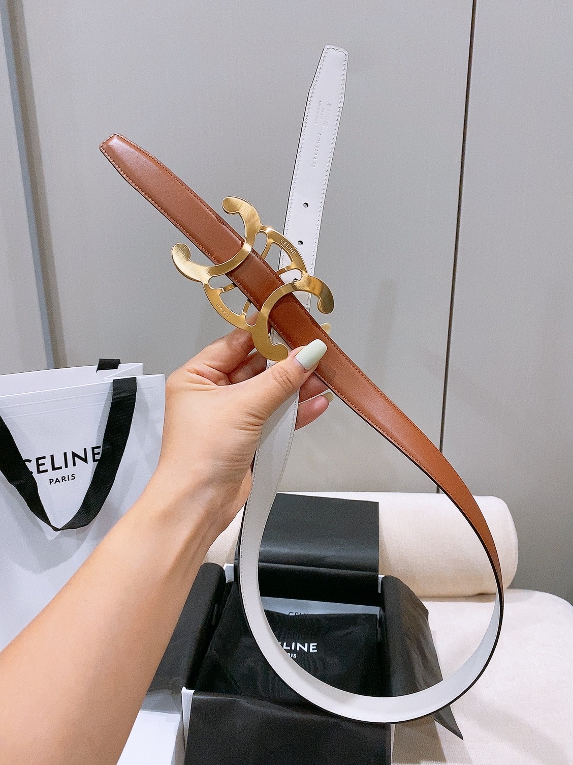 -Celine 中号25毫米 TRIOMPHE CORE BELT 25MM IN TAURILLON LEATHER -Celine 中号25毫米 TRIOMPHE CORE BELT 25MM IN TAURILLON LEATHER