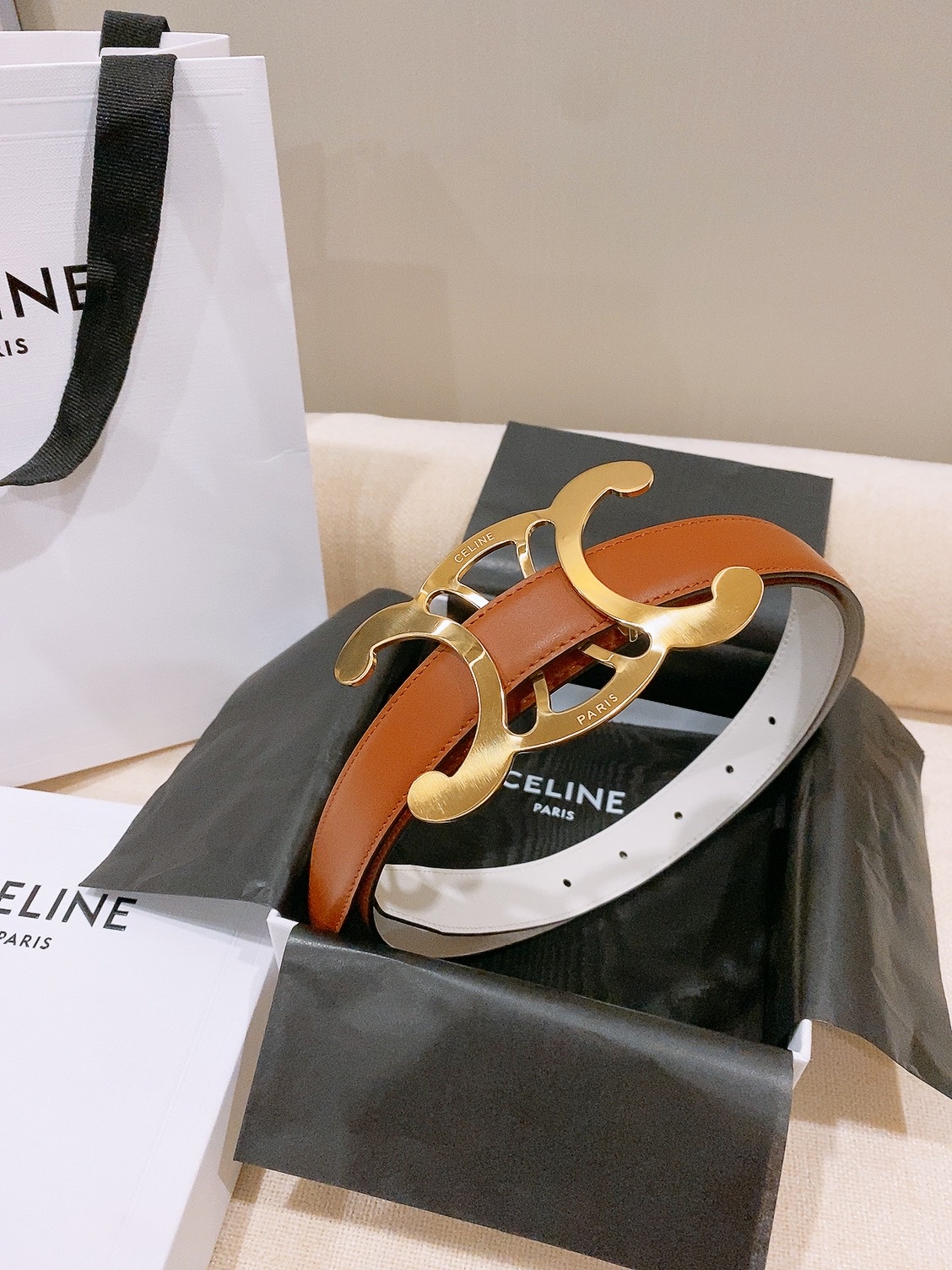 -Celine 中号25毫米 TRIOMPHE CORE BELT 25MM IN TAURILLON LEATHER -Celine 中号25毫米 TRIOMPHE CORE BELT 25MM IN TAURILLON LEATHER