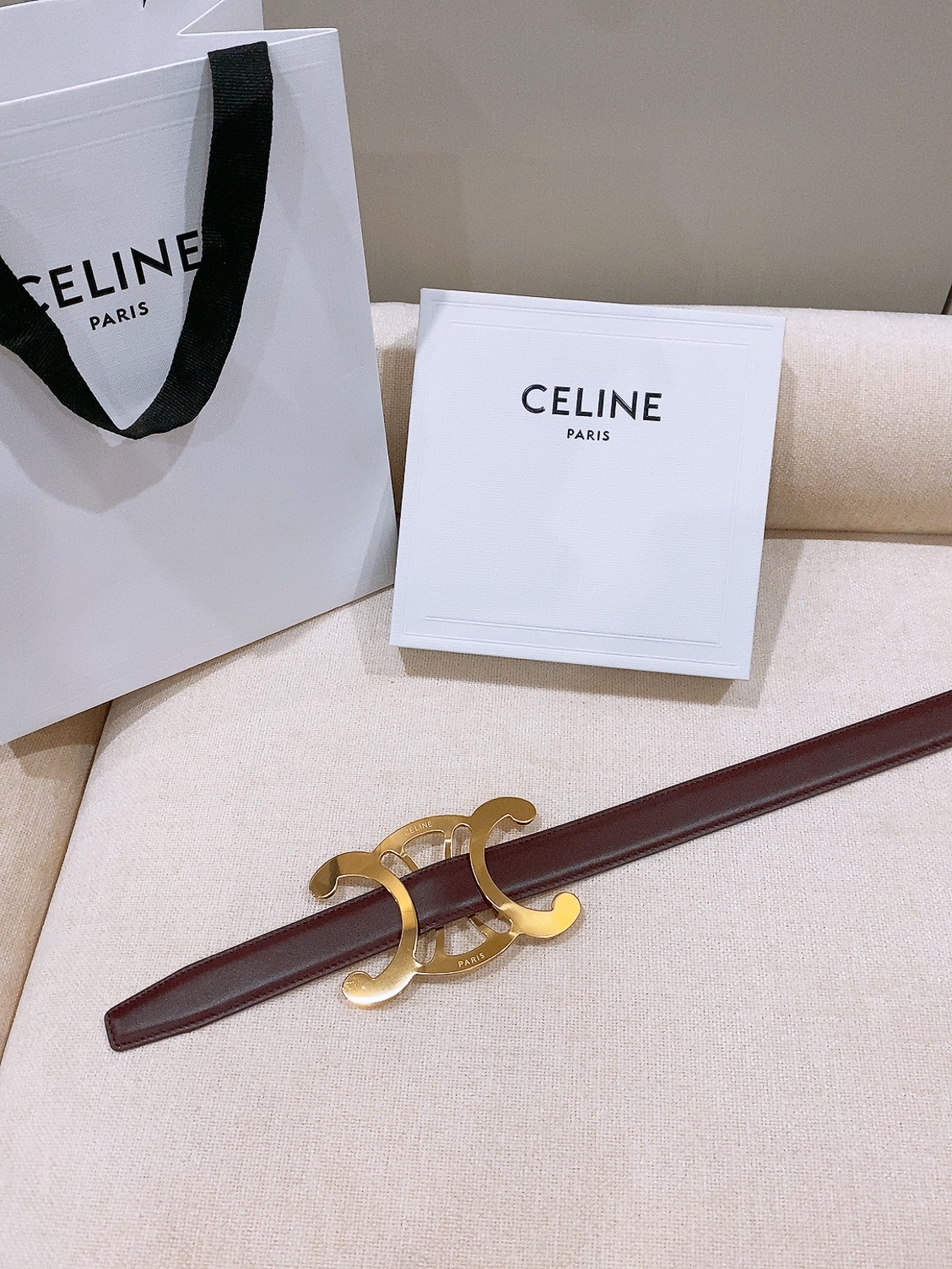 -Celine 中号25毫米 TRIOMPHE CORE BELT 25MM IN TAURILLON LEATHER -Celine 中号25毫米 TRIOMPHE CORE BELT 25MM IN TAURILLON LEATHER