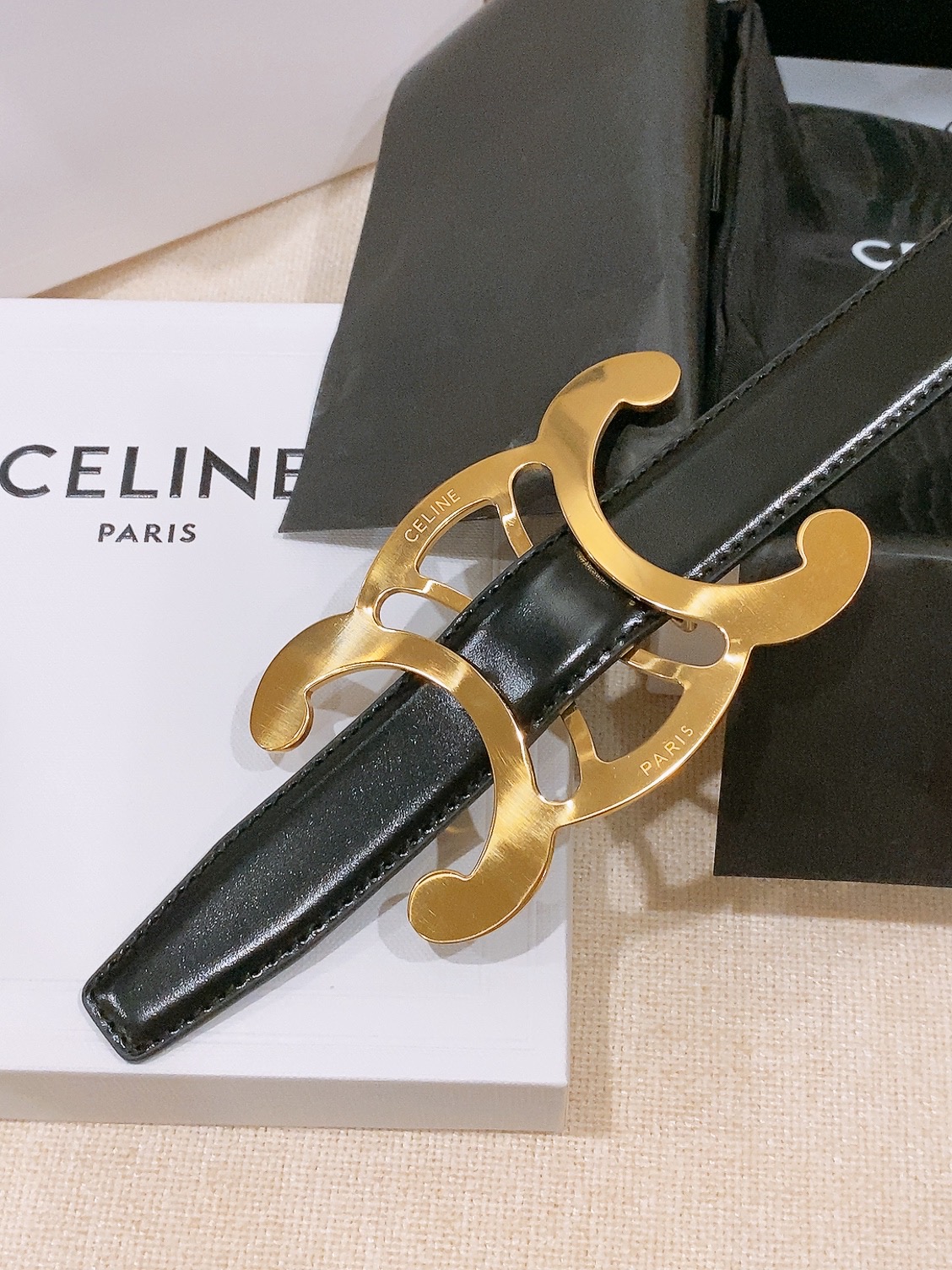 -Celine 中号25毫米 TRIOMPHE CORE BELT 25MM IN TAURILLON LEATHER -Celine 中号25毫米 TRIOMPHE CORE BELT 25MM IN TAURILLON LEATHER