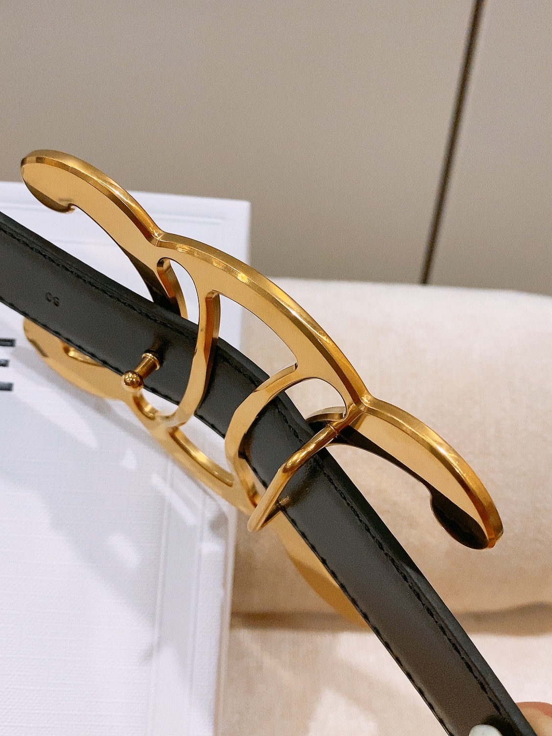 -Celine 中号25毫米 TRIOMPHE CORE BELT 25MM IN TAURILLON LEATHER -Celine 中号25毫米 TRIOMPHE CORE BELT 25MM IN TAURILLON LEATHER