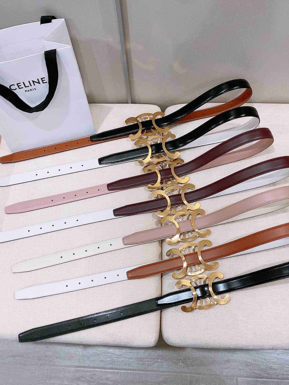 -Celine 中号25毫米 TRIOMPHE CORE BELT 25MM IN TAURILLON LEATHER -Celine 中号25毫米 TRIOMPHE CORE BELT 25MM IN TAURILLON LEATHER