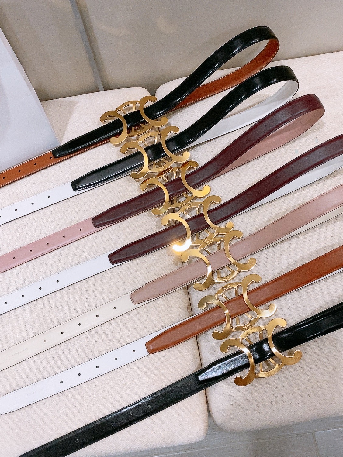-Celine 中号25毫米 TRIOMPHE CORE BELT 25MM IN TAURILLON LEATHER -Celine 中号25毫米 TRIOMPHE CORE BELT 25MM IN TAURILLON LEATHER