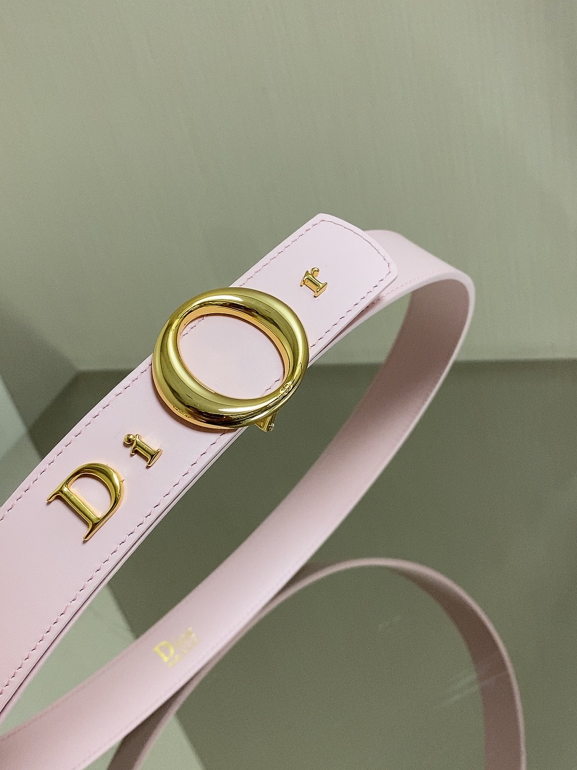 My Dior Belt Black Smooth Calfskin, 30 MM 双面进口细腻小牛皮打造,黄铜金属五金 My Dior Belt Black Smooth Calfskin, 30 MM 双面进口细腻小牛皮打造,黄铜金属五金