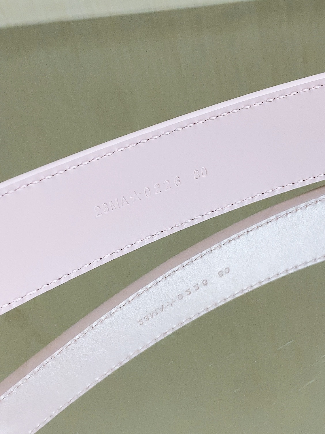 My Dior Belt Black Smooth Calfskin, 30 MM 双面进口细腻小牛皮打造,黄铜金属五金 My Dior Belt Black Smooth Calfskin, 30 MM 双面进口细腻小牛皮打造,黄铜金属五金